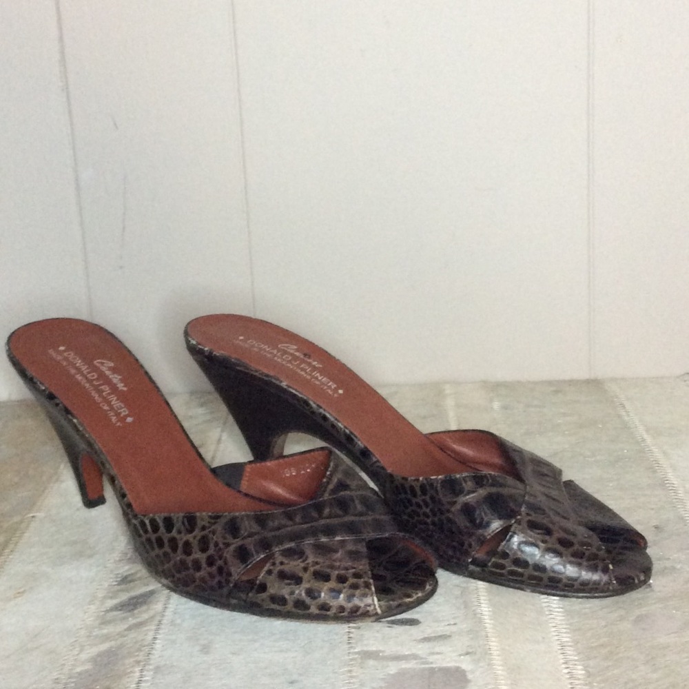 Donald J Pliner Heels